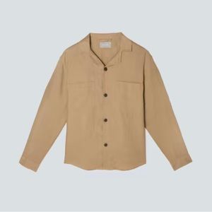 Everlane “The Long Sleeve Linen Camp Shirt”, size men’s M, color: Iced Coffee